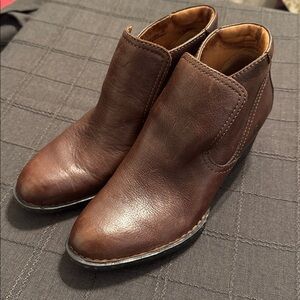 Born Leather ‘Rachel’ Ankle Boots